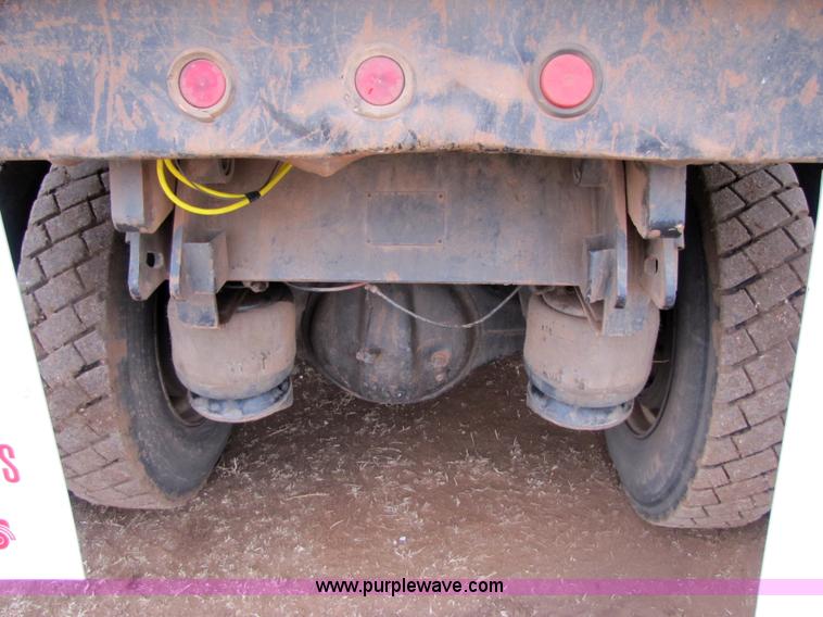 image for item 3576 1992 Peterbilt 378 dump truck