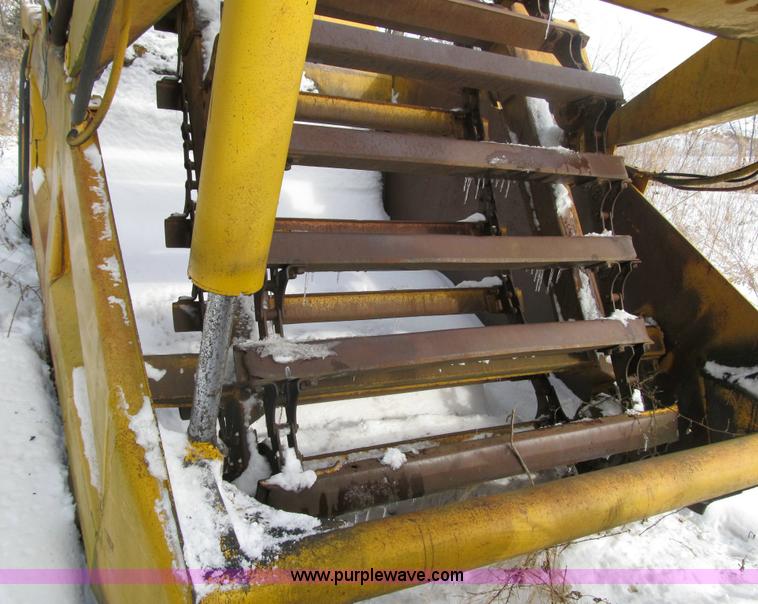 image for item 4012 1979 John Deere 762 scraper