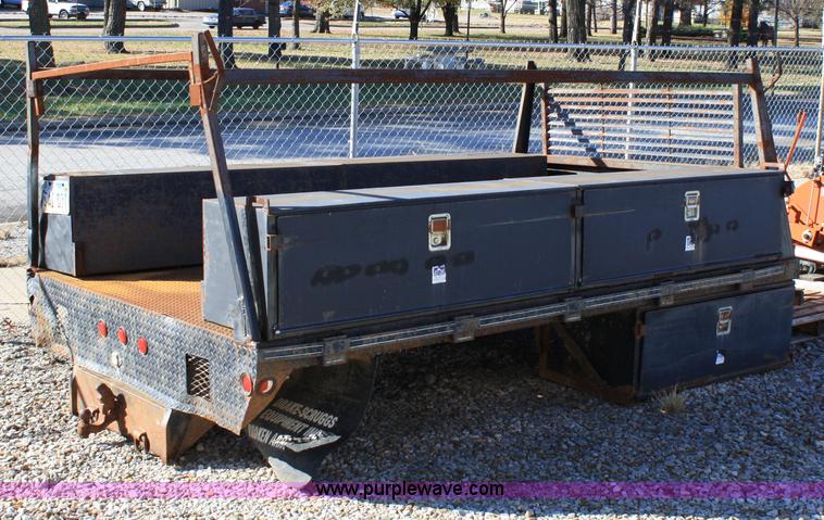 image for item 4762 Pickup bed