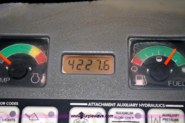 image for item 4773 2000 Bobcat 773 skid steer loader