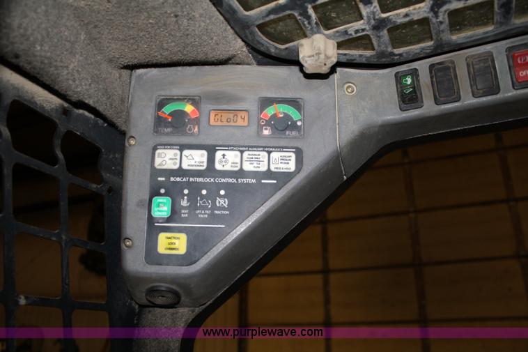 image for item 4774 2004 Bobcat T190 skid steer track loader