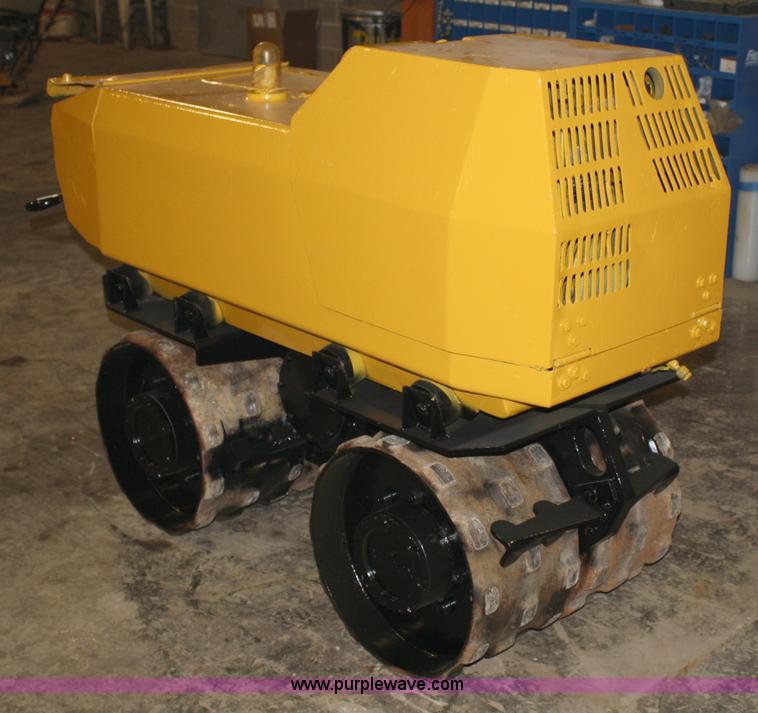 image for item 4776 2002 Rammax trench compactor