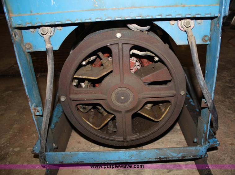 image for item 4781 Miller Big D4 welder