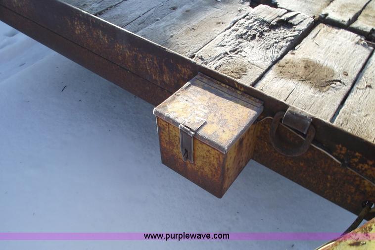 image for item 5371 1997 Belshe T-16 16' equipment trailer