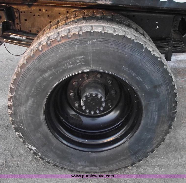 image for item 5375 1990 Chevrolet Kodiak single axle dump truck