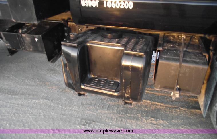 image for item 5375 1990 Chevrolet Kodiak single axle dump truck