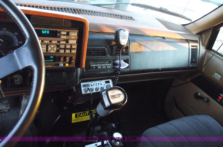 image for item 5375 1990 Chevrolet Kodiak single axle dump truck