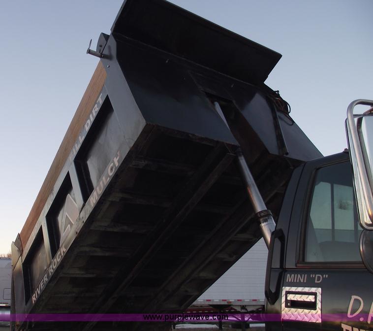 image for item 5375 1990 Chevrolet Kodiak single axle dump truck