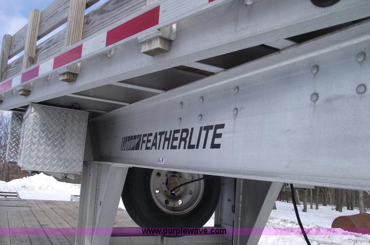 image for item 5387 2006 Featherlite 1585 all aluminum goose neck trailer
