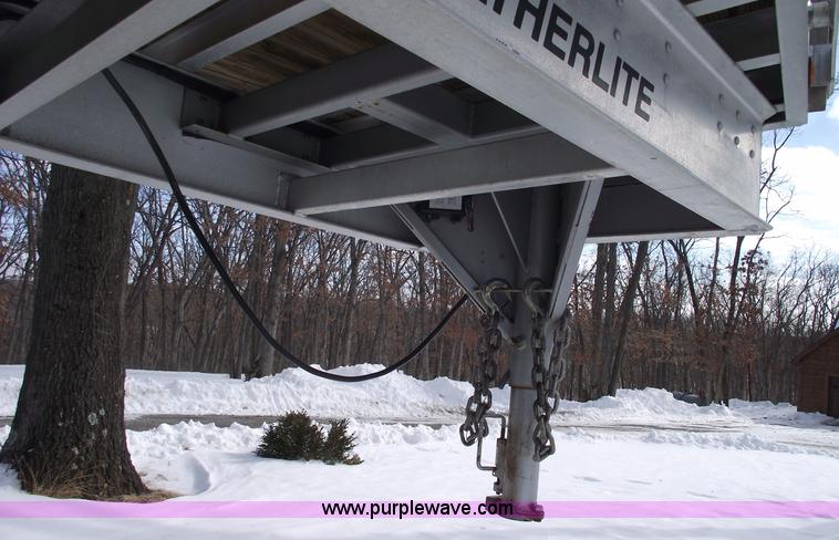 image for item 5387 2006 Featherlite 1585 all aluminum goose neck trailer