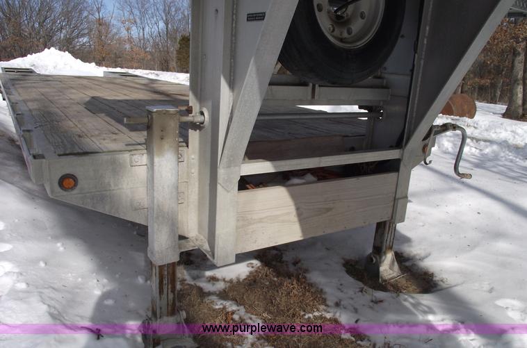 image for item 5387 2006 Featherlite 1585 all aluminum goose neck trailer