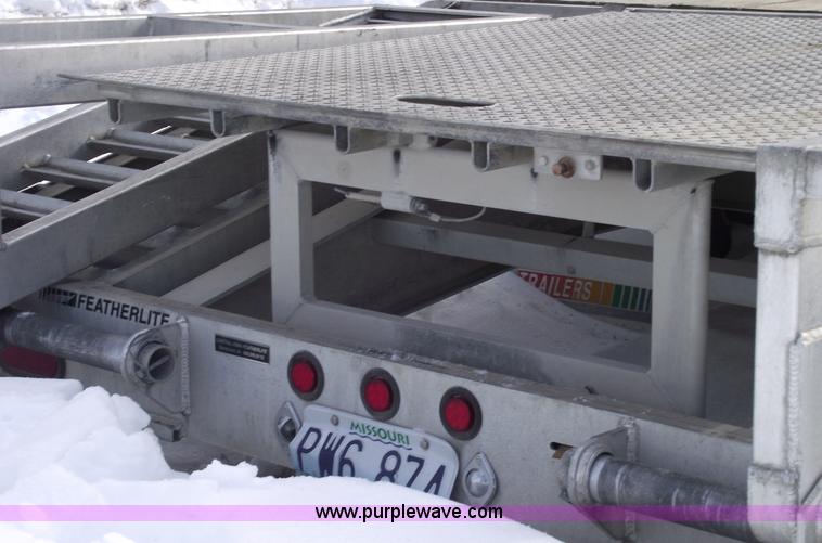 image for item 5387 2006 Featherlite 1585 all aluminum goose neck trailer