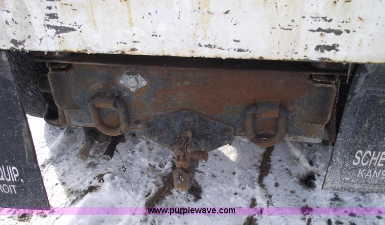 image for item 5420 1995 Chevrolet K3500 Cheyenne dually pickup truck