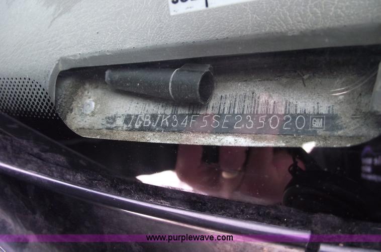 image for item 5420 1995 Chevrolet K3500 Cheyenne dually pickup truck