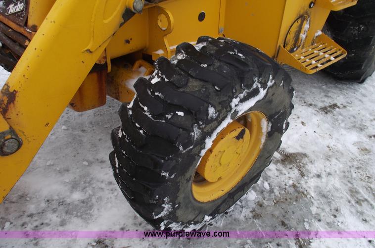 image for item 5531 1996 JCB 214 Series II extend-a-hoe