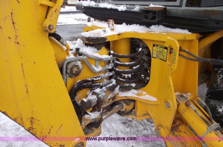 image for item 5531 1996 JCB 214 Series II extend-a-hoe