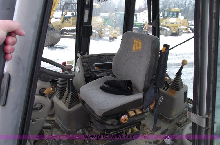 image for item 5531 1996 JCB 214 Series II extend-a-hoe