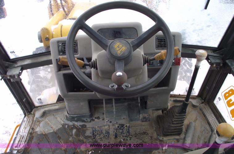 image for item 5531 1996 JCB 214 Series II extend-a-hoe