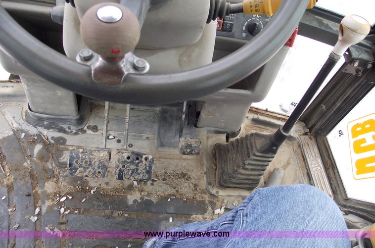 image for item 5531 1996 JCB 214 Series II extend-a-hoe