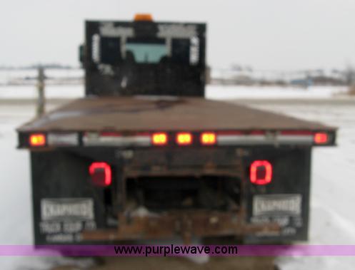 image for item 5550 1997 Kenworth T300 flatbed truck