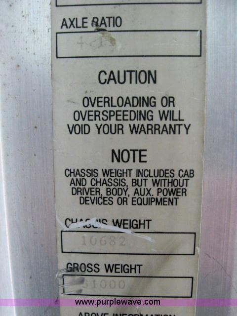 image for item 5550 1997 Kenworth T300 flatbed truck