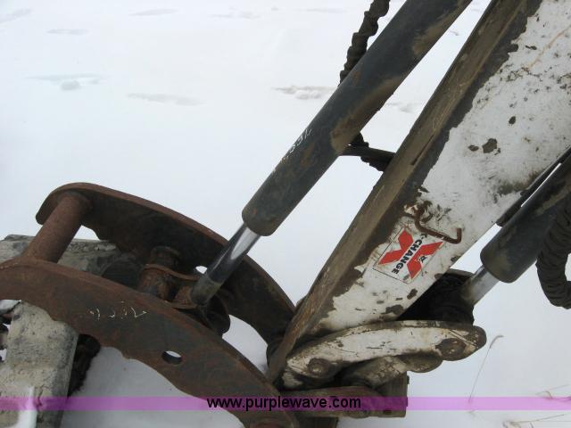 image for item 5572 2001 Bobcat 341 mini excavator