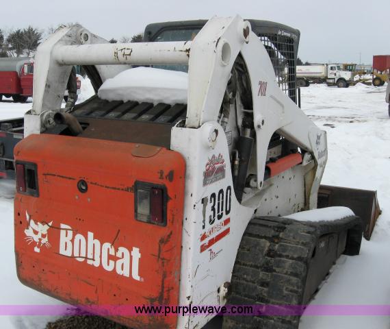 image for item 5573 2003 Bobcat T300 compact track loader