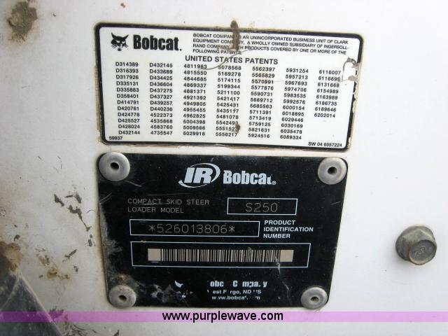 image for item 5574 2004 Bobcat S250 turbo high flow skid steer loader