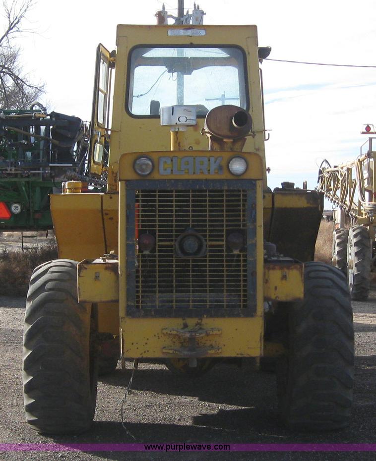 image for item 6500 1976 Clark Michigan 55B wheel loader