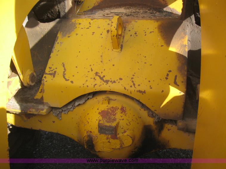 image for item 6500 1976 Clark Michigan 55B wheel loader