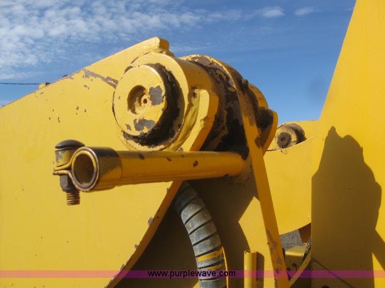 image for item 6500 1976 Clark Michigan 55B wheel loader