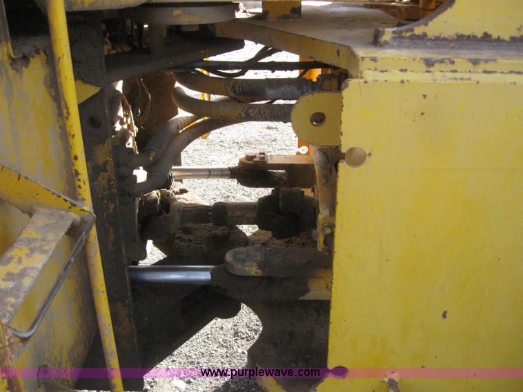 image for item 6500 1976 Clark Michigan 55B wheel loader