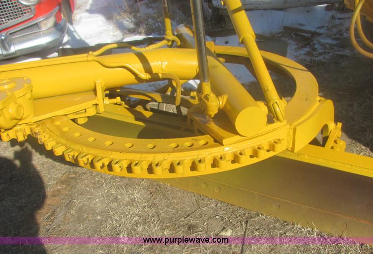 image for item 6835 Allis Chalmers D motor grader