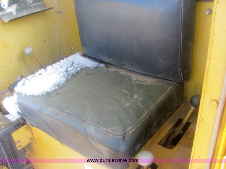 image for item 6835 Allis Chalmers D motor grader