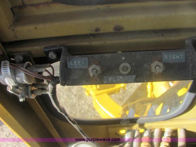 image for item 6835 Allis Chalmers D motor grader