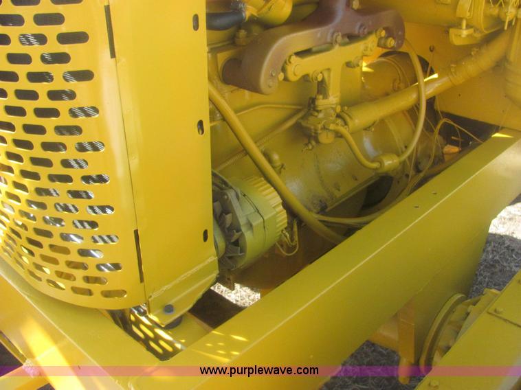 image for item 6835 Allis Chalmers D motor grader