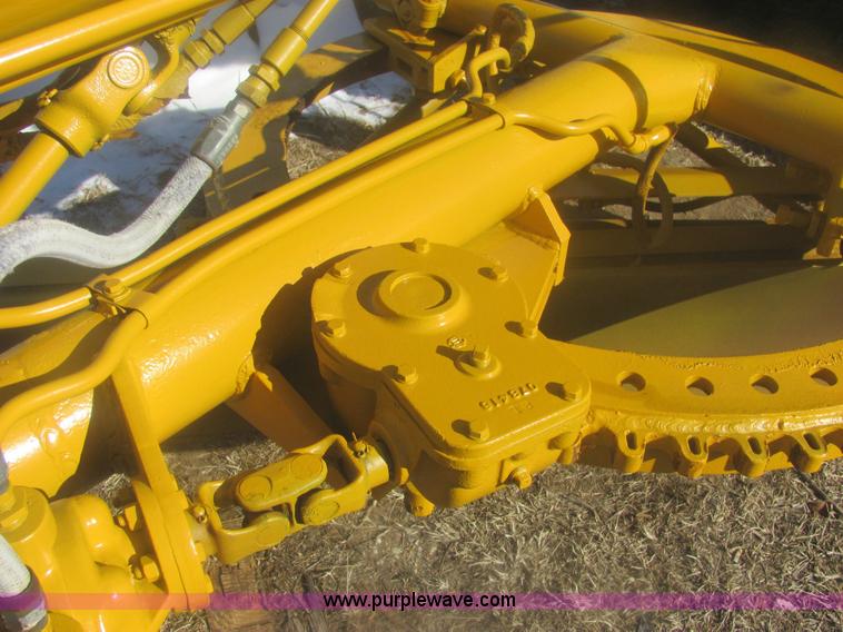 image for item 6835 Allis Chalmers D motor grader