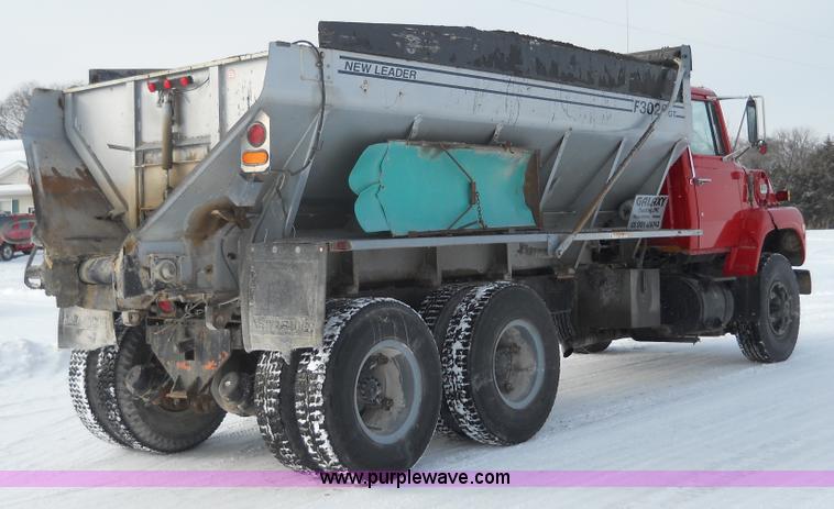 image for item 7790 1979 Ford 8000 dump truck