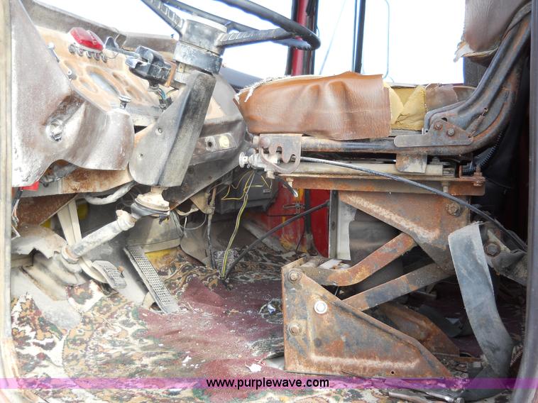 image for item 7790 1979 Ford 8000 dump truck