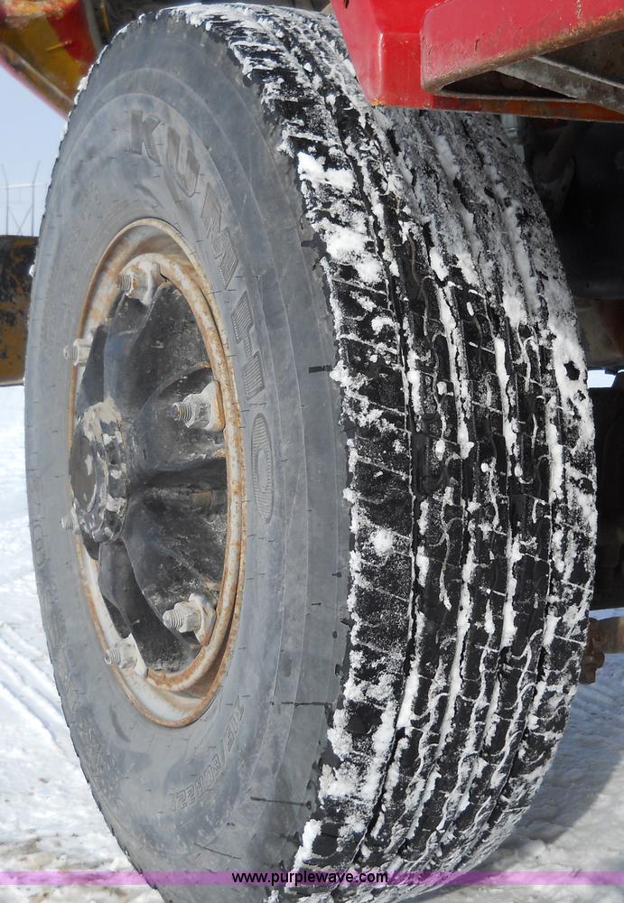 image for item 7790 1979 Ford 8000 dump truck