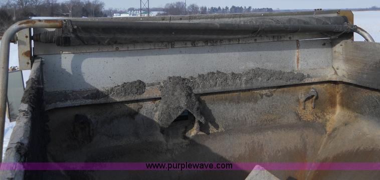 image for item 7790 1979 Ford 8000 dump truck