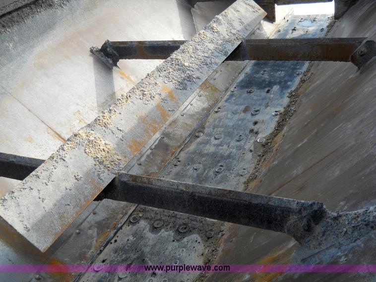 image for item 7790 1979 Ford 8000 dump truck