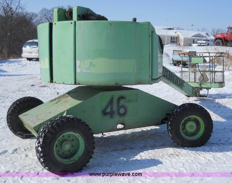 image for item 7792 1986 Condor 46 Qubic-8 elevating work platform