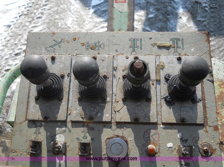 image for item 7792 1986 Condor 46 Qubic-8 elevating work platform