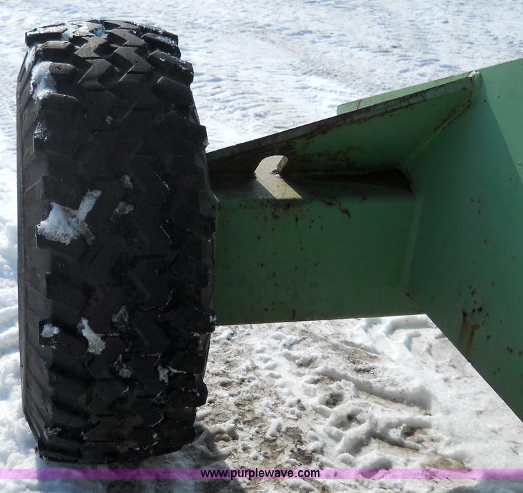 image for item 7792 1986 Condor 46 Qubic-8 elevating work platform