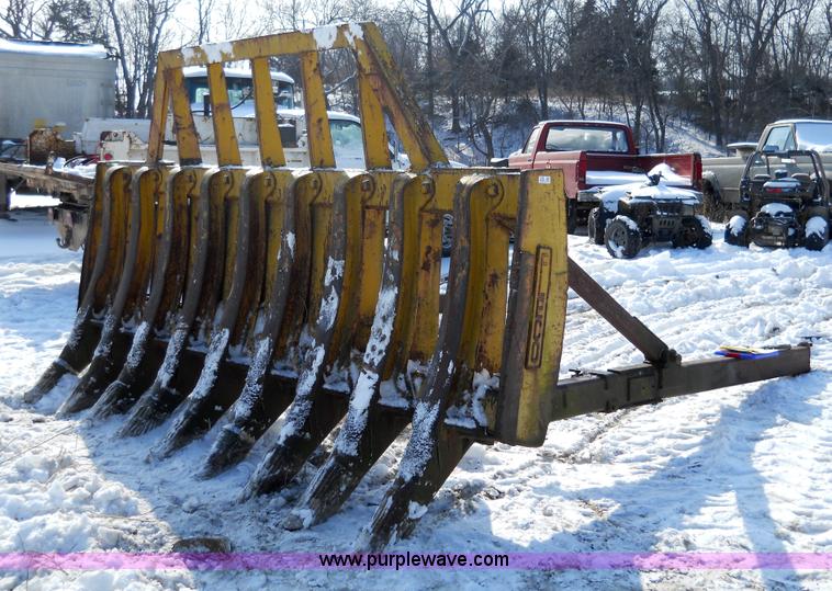 image for item 7794 Fleco root rake