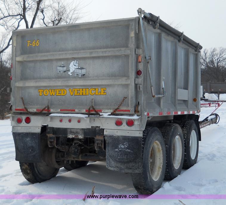 image for item 7799 1977 Stewart pup trailer