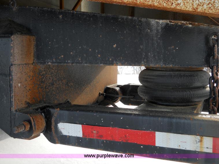 image for item 7799 1977 Stewart pup trailer