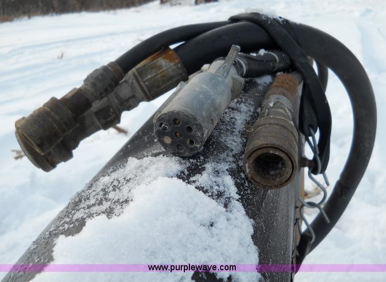 image for item 7799 1977 Stewart pup trailer