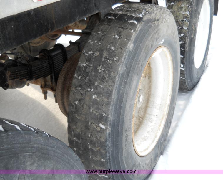 image for item 7799 1977 Stewart pup trailer